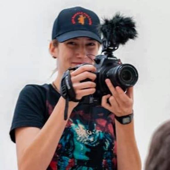 Meet your Posher, Kaitlin - Picture 1 of 1